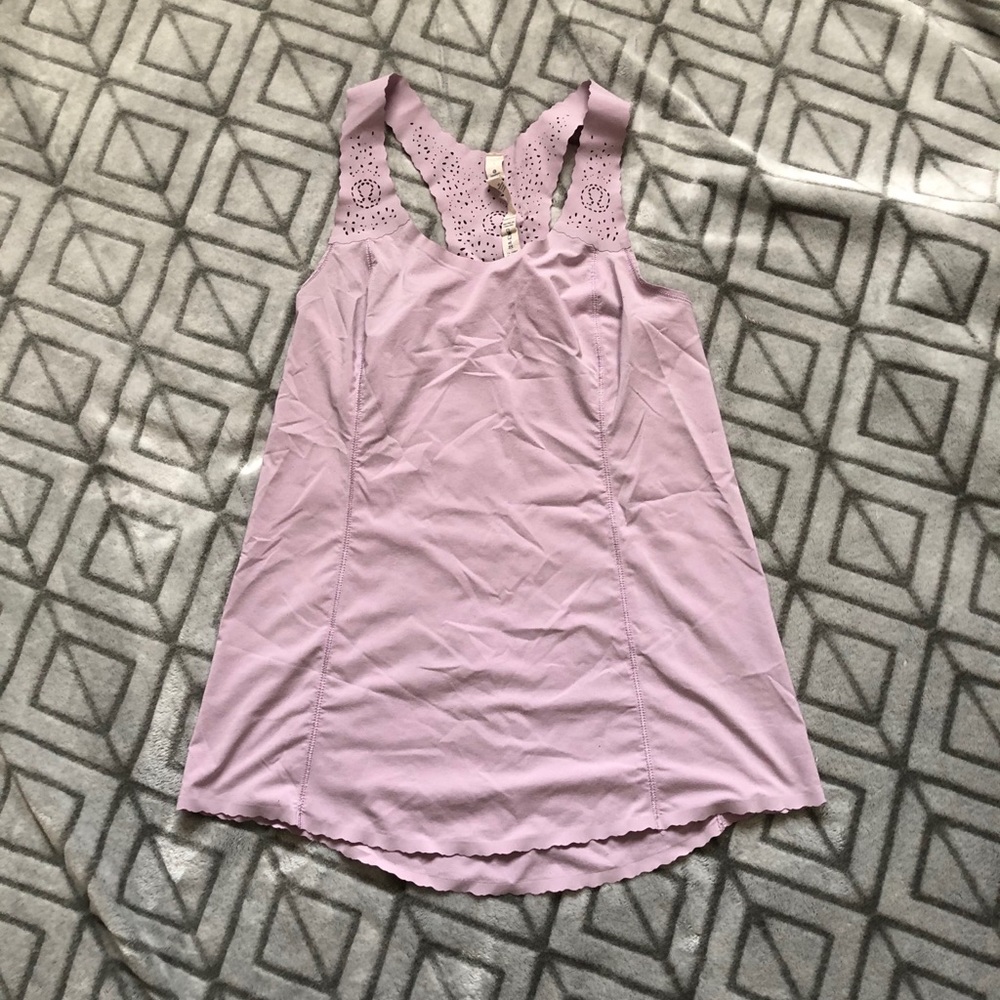 Lululemon tank top size 4